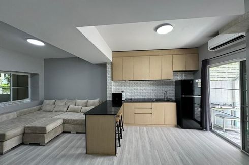 2 Bedroom Townhouse for rent in Indy Bangna Ramkhaemhaeng 2, Dokmai, Bangkok