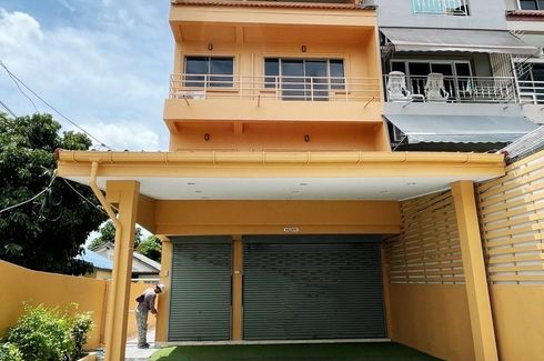 6 Bedroom Townhouse for sale in Hua Hin, Prachuap Khiri Khan