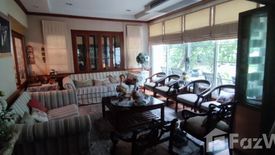 5 Bedroom House for sale in Bang Khun Non, Bangkok