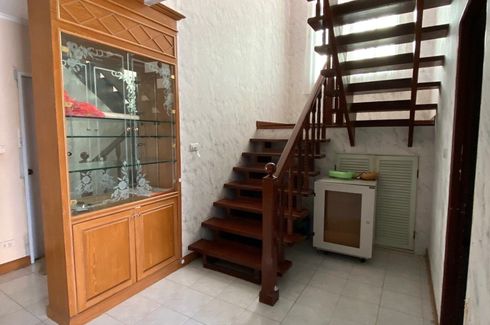 4 Bedroom House for sale in Vararom Prachauthit 98, Thung Khru, Bangkok