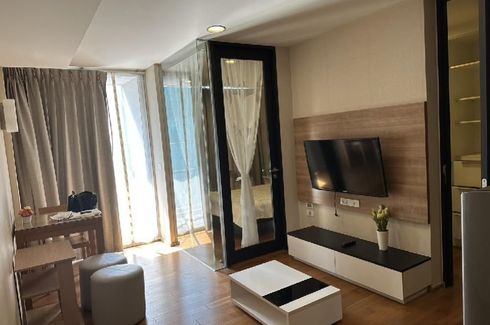 1 Bedroom Condo for rent in The Tempo Ruamrudee, Lumpini, Bangkok near BTS Ploen Chit