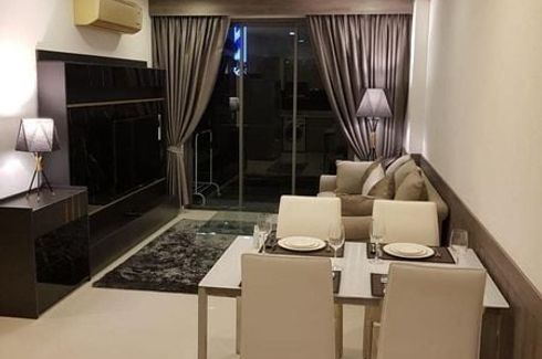 2 Bedroom Condo for rent in Trapezo Sukhumvit 16, Khlong Toei, Bangkok near MRT Queen Sirikit National Convention Centre