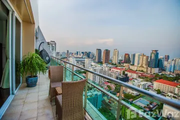 2 Bedroom Condo for sale in The Prime 11, Khlong Toei Nuea, Bangkok near BTS Nana