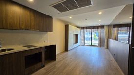 1 Bedroom Condo for sale in Noble Above Wireless-Ruamrudee, Langsuan, Bangkok near BTS Nana