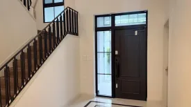 4 Bedroom House for sale in Nantawan Rama 9 - New Krungthepkretha, Saphan Sung, Bangkok