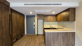 1 Bedroom Condo for sale in Noble Above Wireless-Ruamrudee, Lumpini, Bangkok near BTS Nana