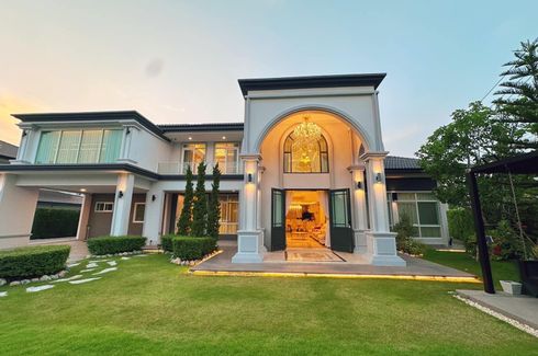 6 Bedroom House for sale in Mae Hia, Chiang Mai