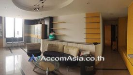 2 Bedroom Condo for sale in Icon III, Khlong Tan Nuea, Bangkok near BTS Thong Lo