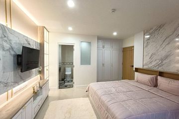 2 Bedroom Condo for sale in Royal Hill Resort, Nong Prue, Chonburi