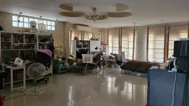 3 Bedroom Townhouse for sale in Khlong Sam, Pathum Thani