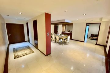 3 Bedroom Condo for sale in Kallista Mansion, Khlong Toei Nuea, Bangkok near BTS Nana