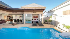 2 Bedroom Villa for sale in Rawai, Phuket