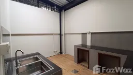 3 Bedroom Townhouse for sale in HAUS 35 Cheangwattana, Khlong Kluea, Nonthaburi near MRT Impact Challenger