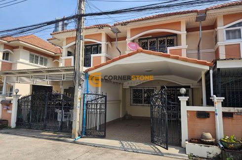 2 Bedroom House for sale in Na Kluea, Chonburi