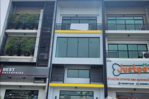 3 Bedroom Office for rent in Prawet, Bangkok