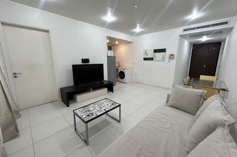 1 Bedroom Condo for rent in MANHATTAN CHIDLOM, Lumpini, Bangkok near MRT Ratchaprarop
