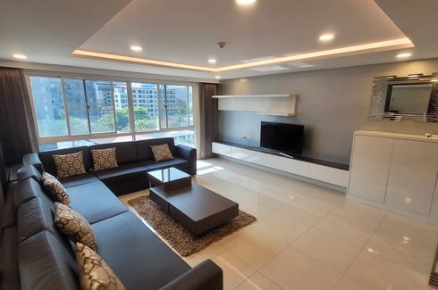 3 Bedroom Condo for rent in Khlong Tan, Bangkok near BTS Phrom Phong