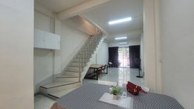 4 Bedroom Townhouse for rent in Khlong Tan Nuea, Bangkok