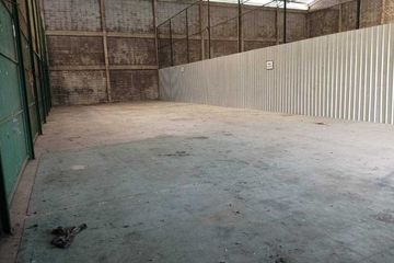 Warehouse / Factory for rent in Dokmai, Bangkok