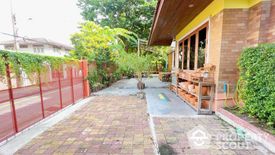 4 Bedroom House for sale in Bang Chak, Bangkok near BTS Bang Chak