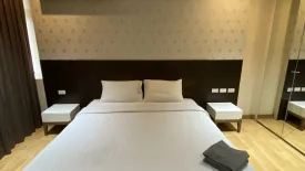 1 Bedroom Apartment for rent in Nantiruj Tower, Khlong Toei, Bangkok near BTS Asoke