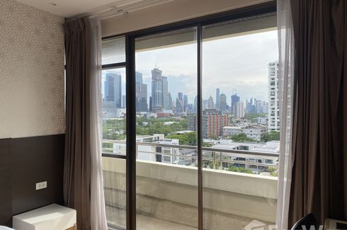 1 Bedroom Apartment for rent in Nantiruj Tower, Khlong Toei, Bangkok near BTS Asoke