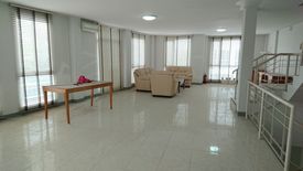 Office for rent in RK Office Park, Khlong Sam Prawet, Bangkok near Airport Rail Link Lat Krabang