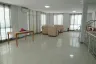 Office for rent in RK Office Park, Khlong Sam Prawet, Bangkok near Airport Rail Link Lat Krabang
