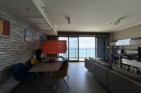 2 Bedroom Condo for sale in Zire Wongamat, Na Kluea, Chonburi