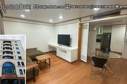 2 Bedroom Condo for sale in Baan Suksan, Khlong Toei Nuea, Bangkok near MRT Phetchaburi