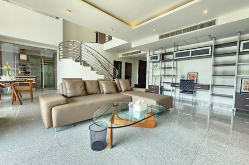 2 Bedroom Condo for rent in Khlong Tan Nuea, Bangkok