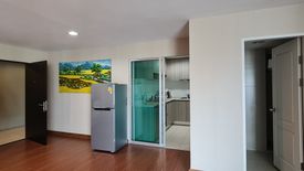 3 Bedroom Condo for sale in Belle Grand Rama 9, Huai Khwang, Bangkok near MRT Phra Ram 9