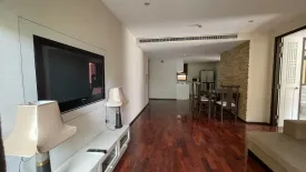 2 Bedroom Condo for sale in Noble 09 Ruamrudee, Lumpini, Bangkok near BTS Ploen Chit