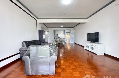 3 Bedroom Apartment for rent in KC Court, Khlong Tan Nuea, Bangkok