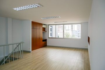 Office for rent in Metha Wattana Building, Khlong Toei Nuea, Bangkok near MRT Sukhumvit