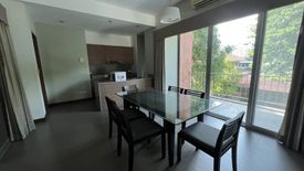 3 Bedroom Condo for rent in Baan Rom Yen Ekkamai 2, Khlong Toei, Bangkok