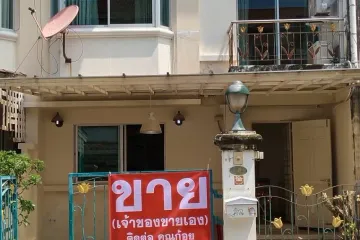 4 Bedroom Townhouse for sale in Samrong Nuea, Samut Prakan near BTS Samrong