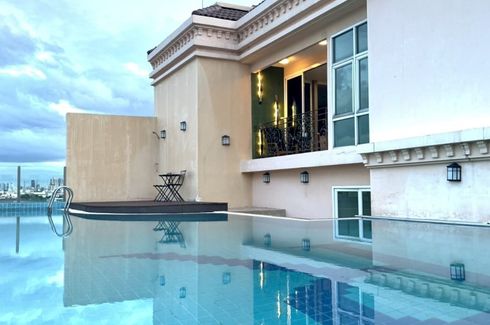 2 Bedroom Condo for sale in The Raffles, Sam Sen Nok, Bangkok near MRT Lat Phrao