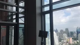 5 Bedroom Condo for rent in All Seasons Place, Lumpini, Bangkok near BTS Ploen Chit