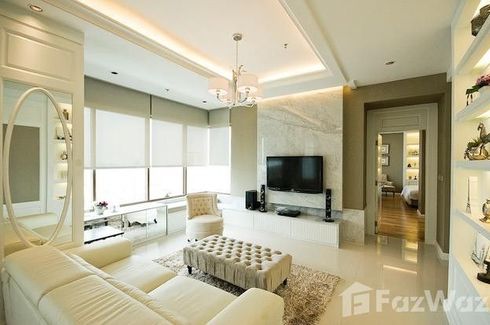 2 Bedroom Condo for rent in The Emporio Place, Khlong Tan, Bangkok near BTS Phrom Phong