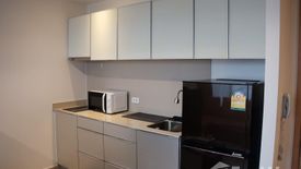 1 Bedroom Condo for rent in The Lofts Ekkamai, Phra Khanong, Bangkok near BTS Ekkamai