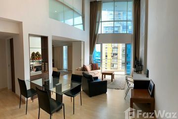 2 Bedroom Condo for rent in The Rajdamri, Pathum Wan, Bangkok near BTS Ratchadamri