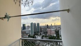 1 Bedroom Condo for rent in The Complete Narathiwas, Chong Nonsi, Bangkok near BTS Chong Nonsi