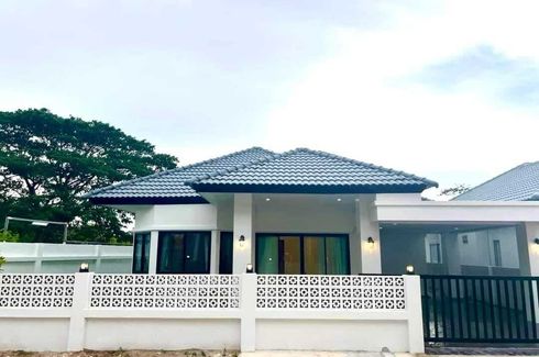 3 Bedroom House for sale in Rattanakorn Village 20, Nong Prue, Chonburi