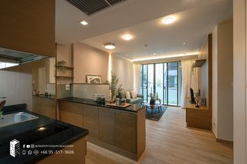 2 Bedroom Condo for sale in Phra Khanong, Bangkok near BTS Ekkamai