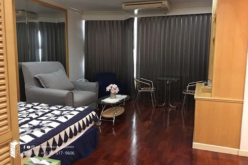 1 Bedroom Condo for rent in Langsuan, Bangkok near BTS Chit Lom