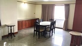 4 Bedroom Condo for rent in Khlong Tan Nuea, Bangkok near BTS Phrom Phong