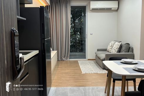 2 Bedroom Condo for rent in Khlong Toei Nuea, Bangkok near MRT Phetchaburi