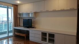 3 Bedroom Condo for rent in Silom, Bangkok near MRT Silom