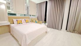 1 Bedroom Condo for sale in Langsuan, Bangkok near BTS Ploen Chit